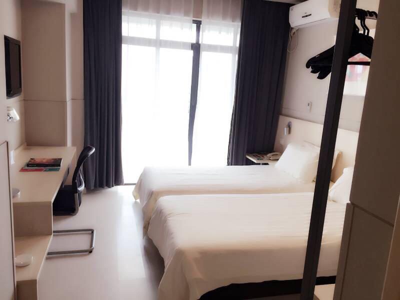 Jinjiang Inn Sanya Jiefang Road Экстерьер фото