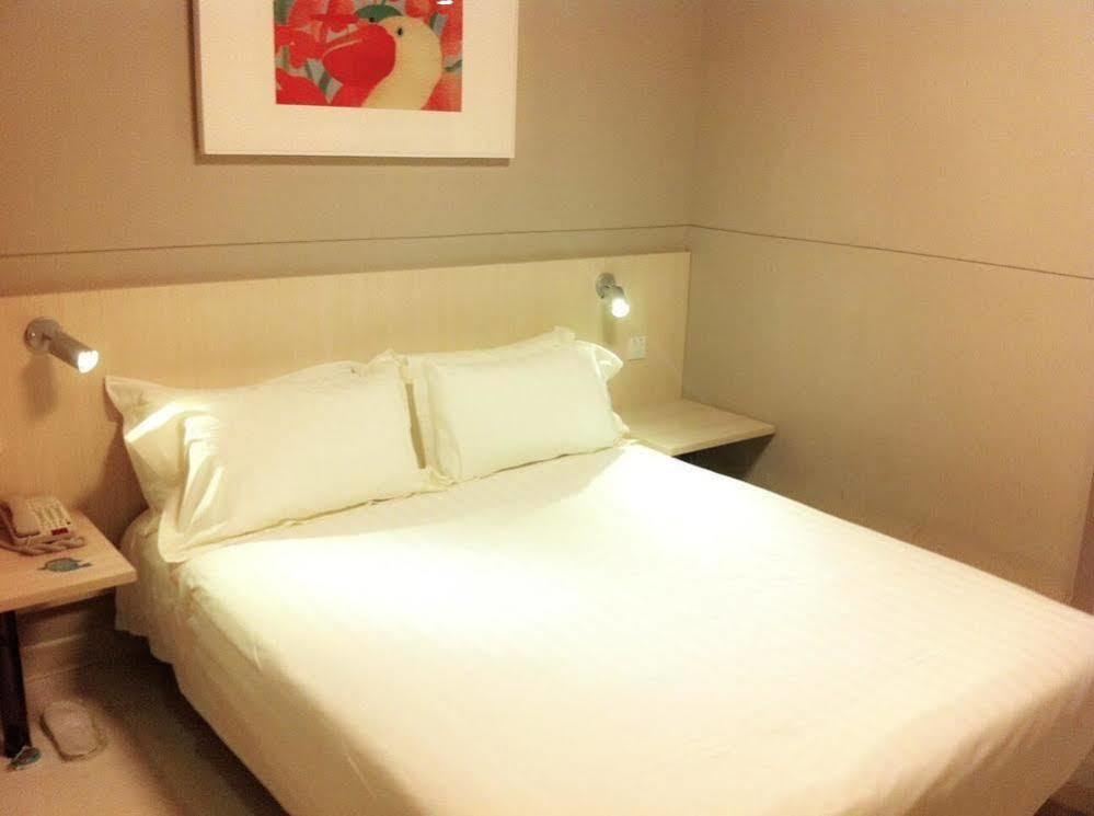 Jinjiang Inn Sanya Jiefang Road Экстерьер фото